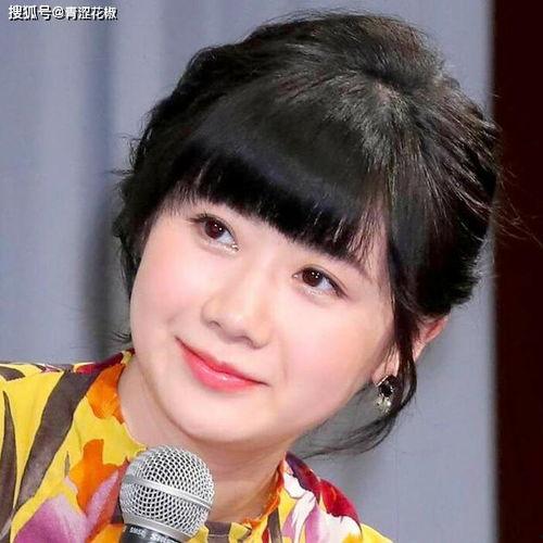 娱乐吃瓜酱女士